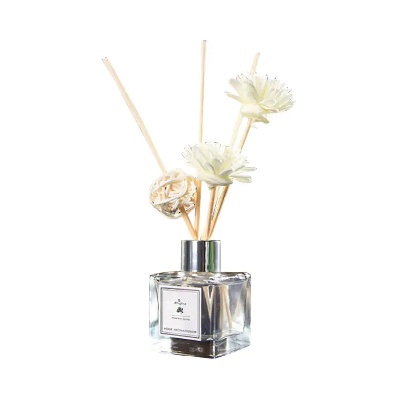 Home Fragrance Diffuser with Dried Flowers and Sticks