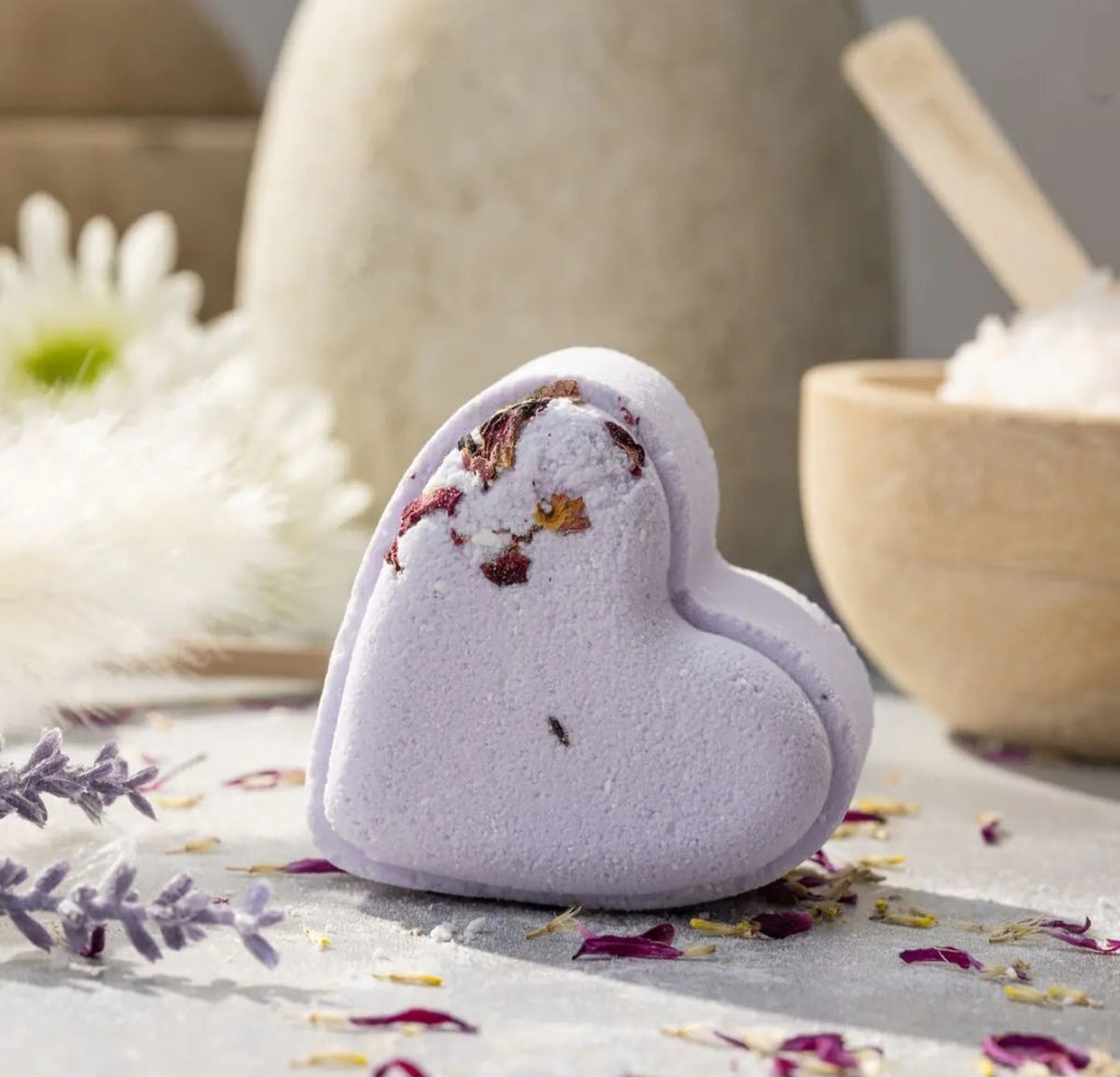 Set of 5 Heart Shaped Shower Steamers with CBD - in a Gift Box