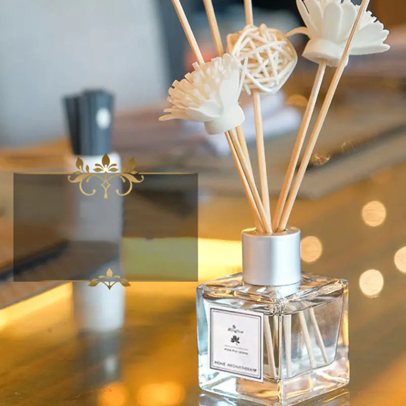 Home Fragrance Diffuser with Dried Flowers and Sticks
