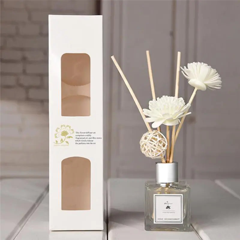 Home Fragrance Diffuser with Dried Flowers and Sticks